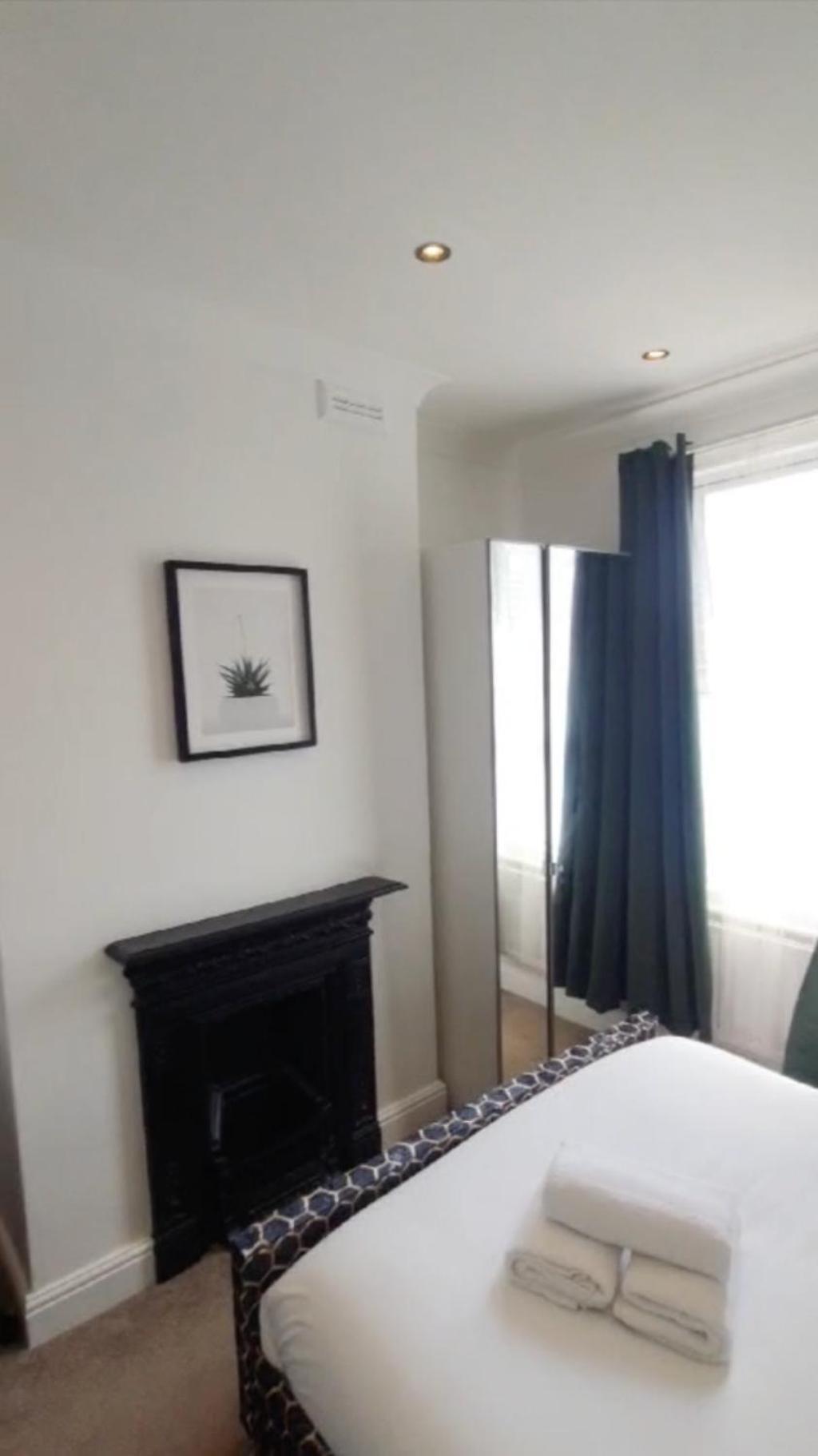 Charming Tower Bridge Apartment London Bagian luar foto